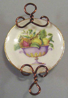 Dollhouse Miniature Fruit Plate with Wire Wall Rack